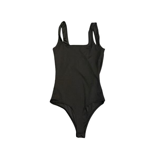 Live in the Moment Bundle Bodysuit Size XS Set of 2 Tank Button Snap - Picture 7 of 8